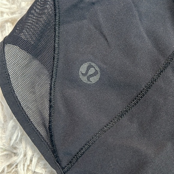 Lululemon Hotty Hot Short II *Long 4" Black - Picture 7 of 8